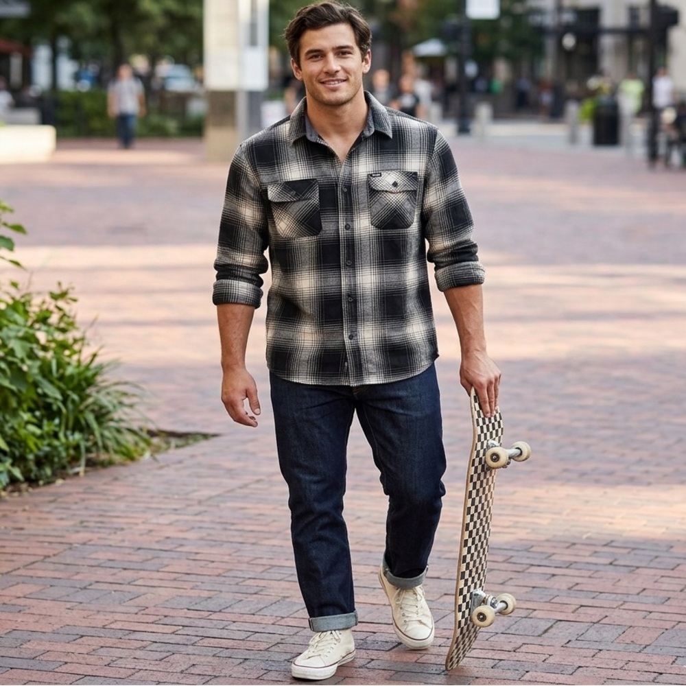 Vans Plaid Flannel Shirt – Men’s Medium | Black & Gray